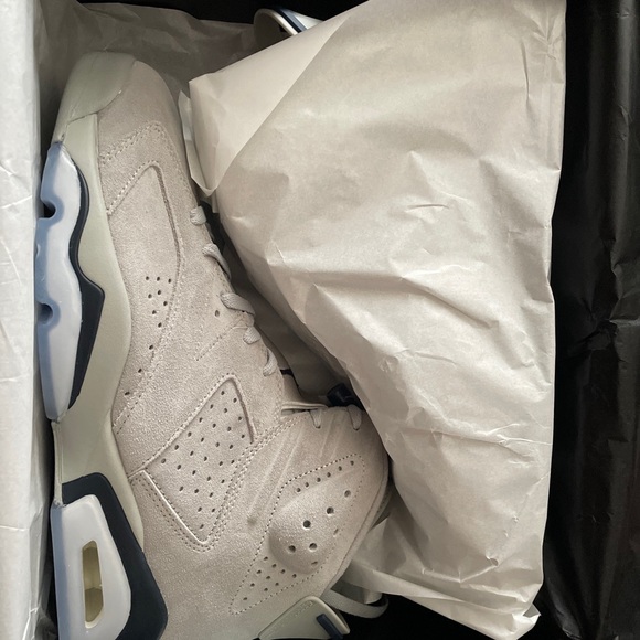 Jordan 6 Georgetowns - Picture 2 of 6